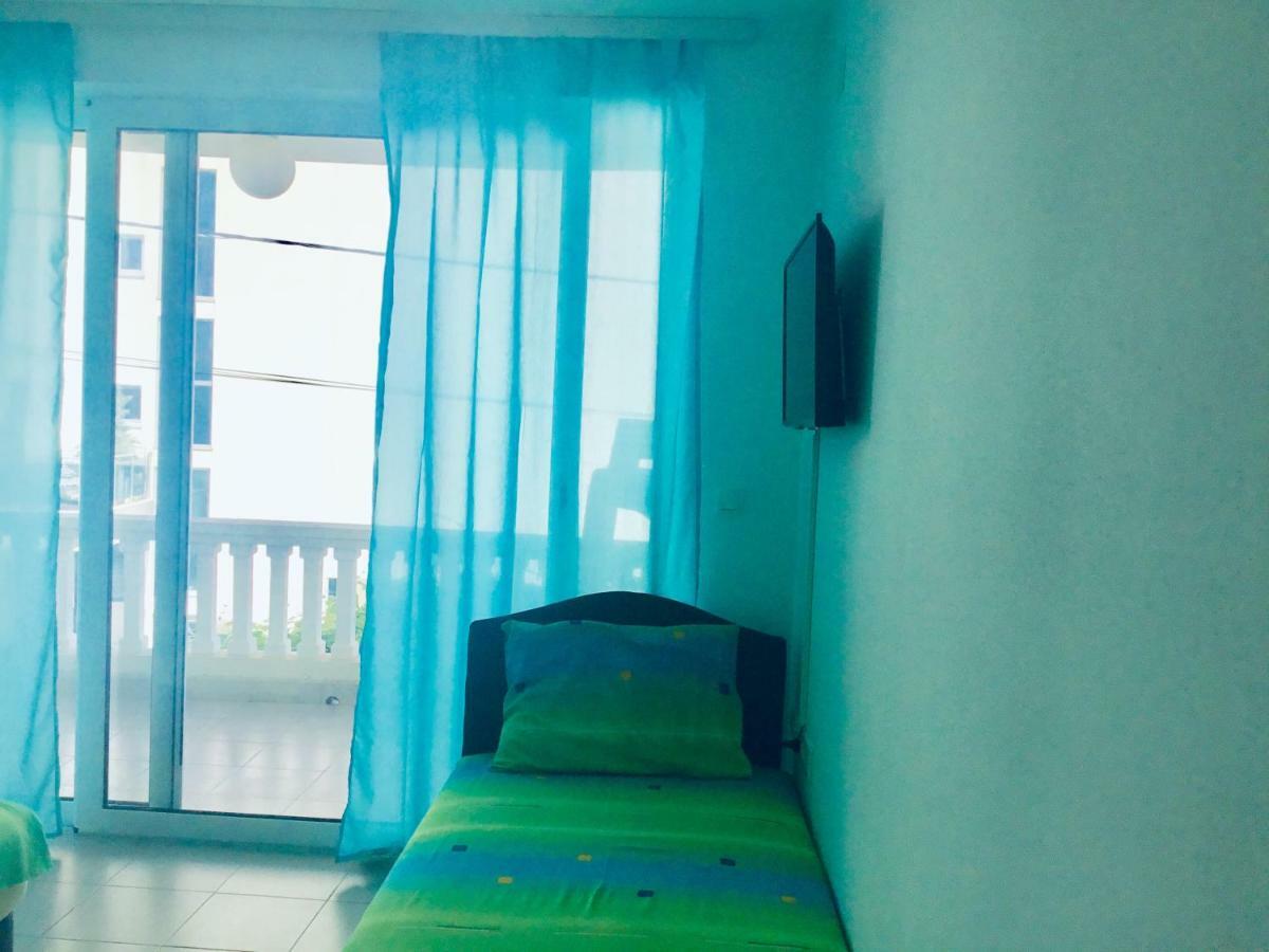 Dk Apartmani Dobra Voda Dış mekan fotoğraf